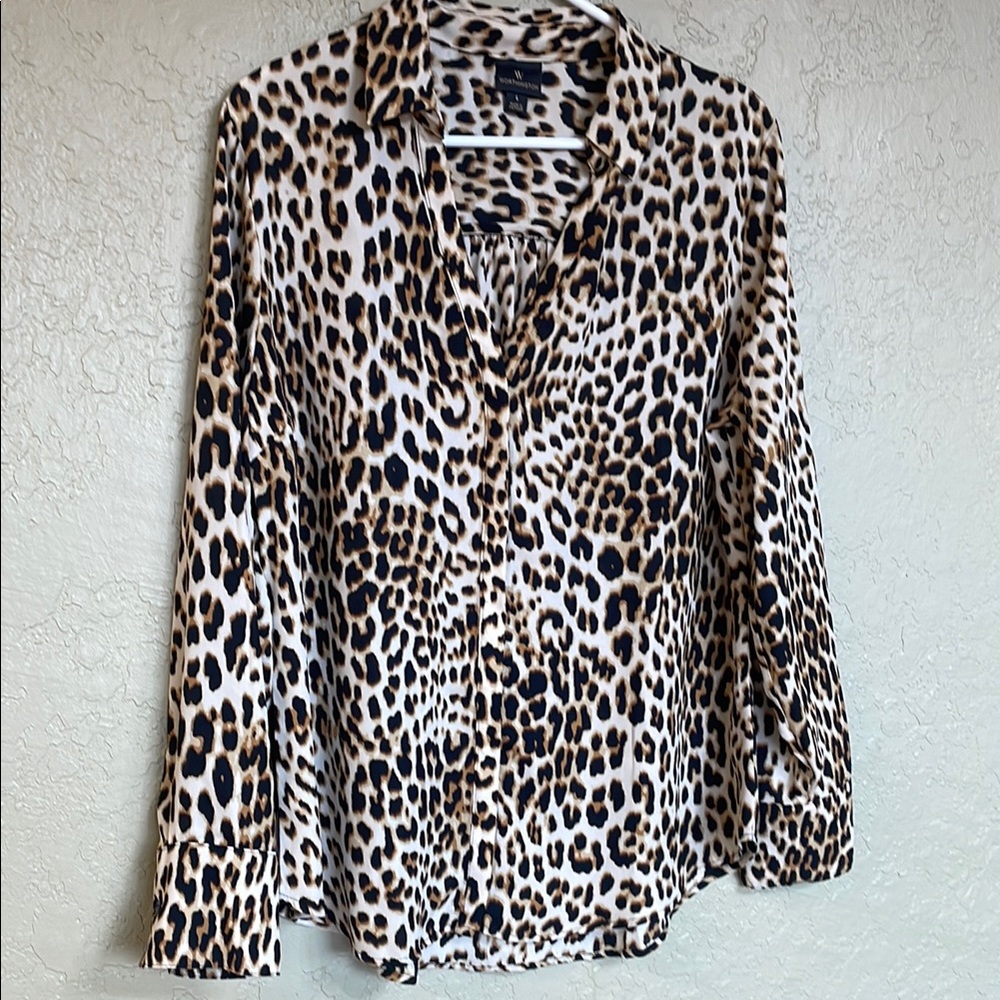 Worthington Black and Brown Long Sleeve Button Down Shirt